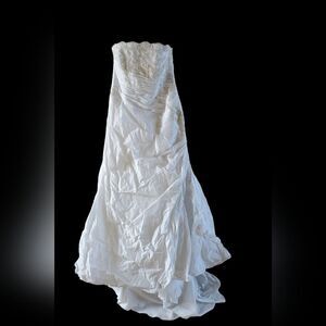 DEMETRIOS Wedding Dress - Size 16